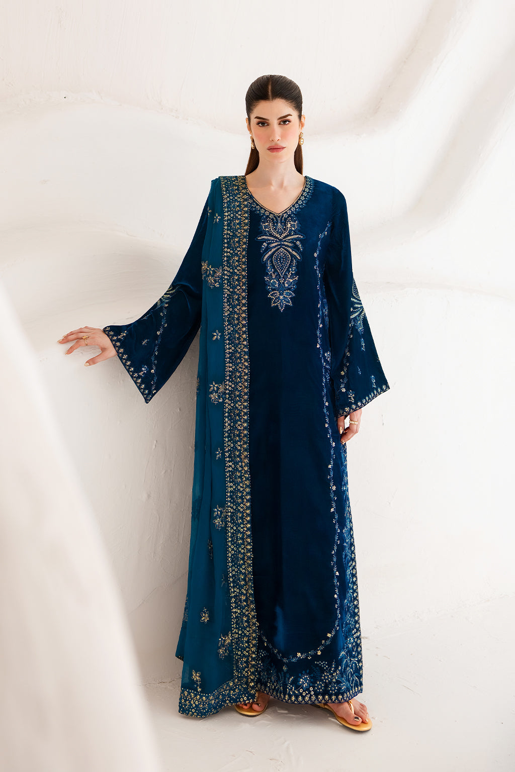 7i0a6409 Emaan Adeel Velvet Affair EVANTHE