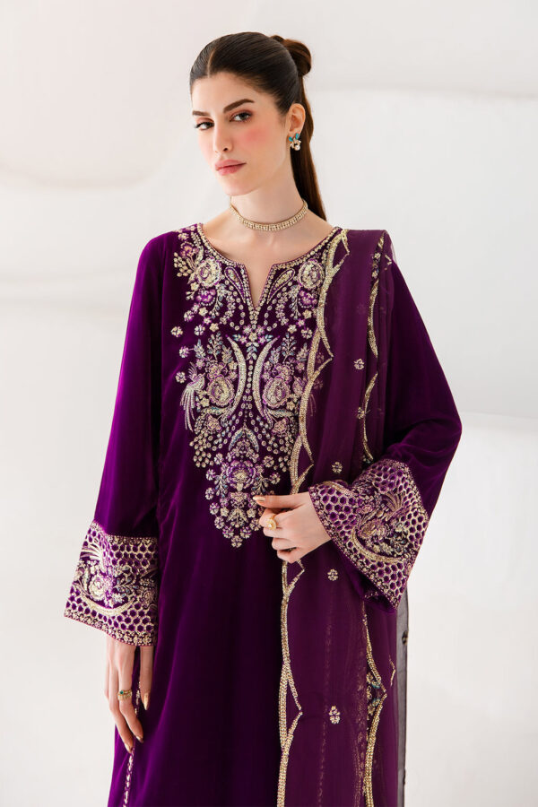 7I0A6671 Emaan Adeel Velvet Affair MAELLE– 7I0A6671
