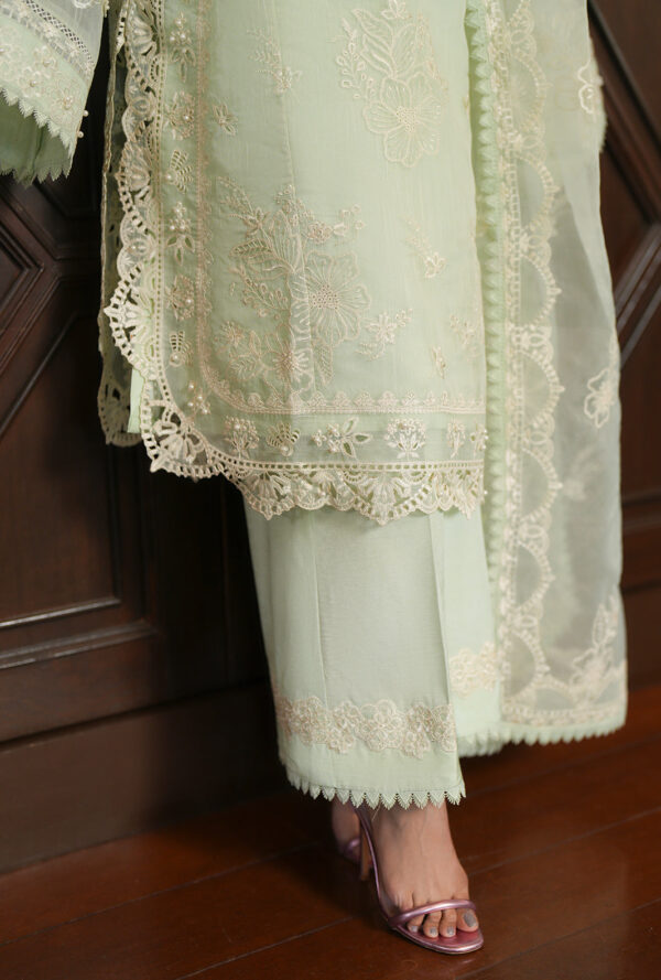Ajr-cwe-01-8 Cutwork Edit'26 AJR Couture | Alora– AJR-CWE-01-8