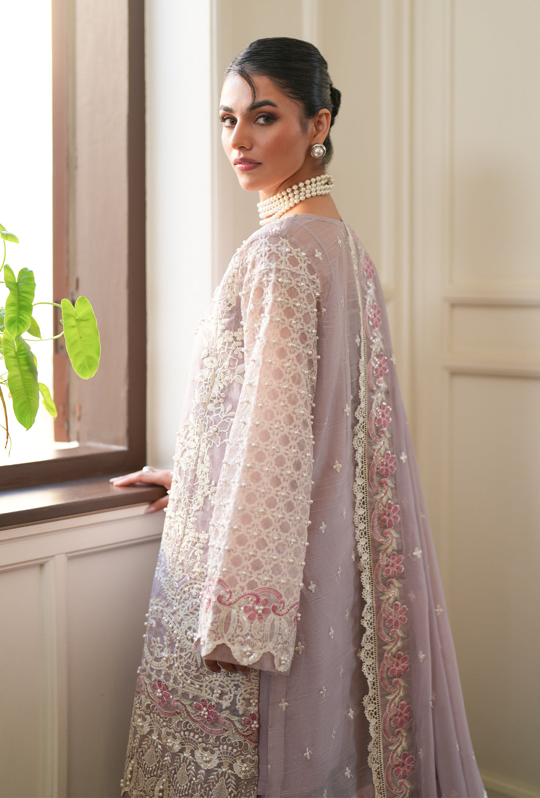 Ajr-cwe-06-4 Cutwork Edit'26 AJR Couture | Liyana– AJR-CWE-06-4