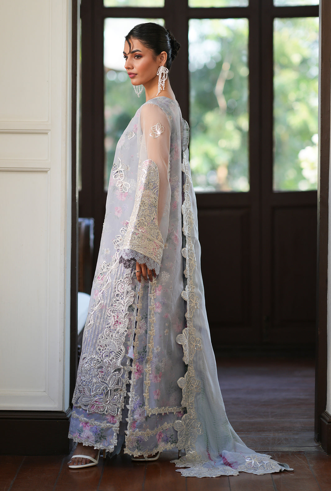 Ajr-cwe-07-5 Cutwork Edit'26 AJR Couture | Ciel– AJR-CWE-07-5
