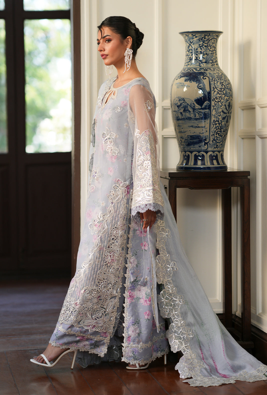 Ajr-cwe-07-8 Cutwork Edit'26 AJR Couture | Ciel– AJR-CWE-07-8