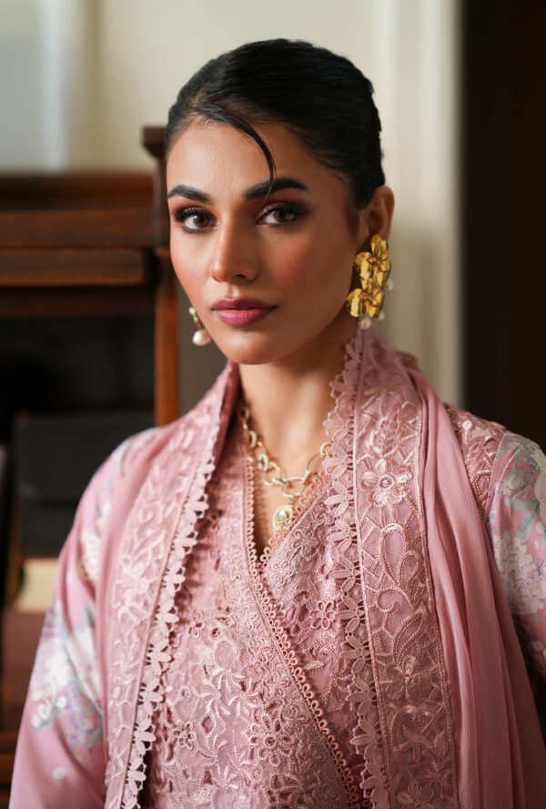Ajr-cwe-08-9 Cutwork Edit'26 AJR Couture | Rhea– AJR-CWE-08-9