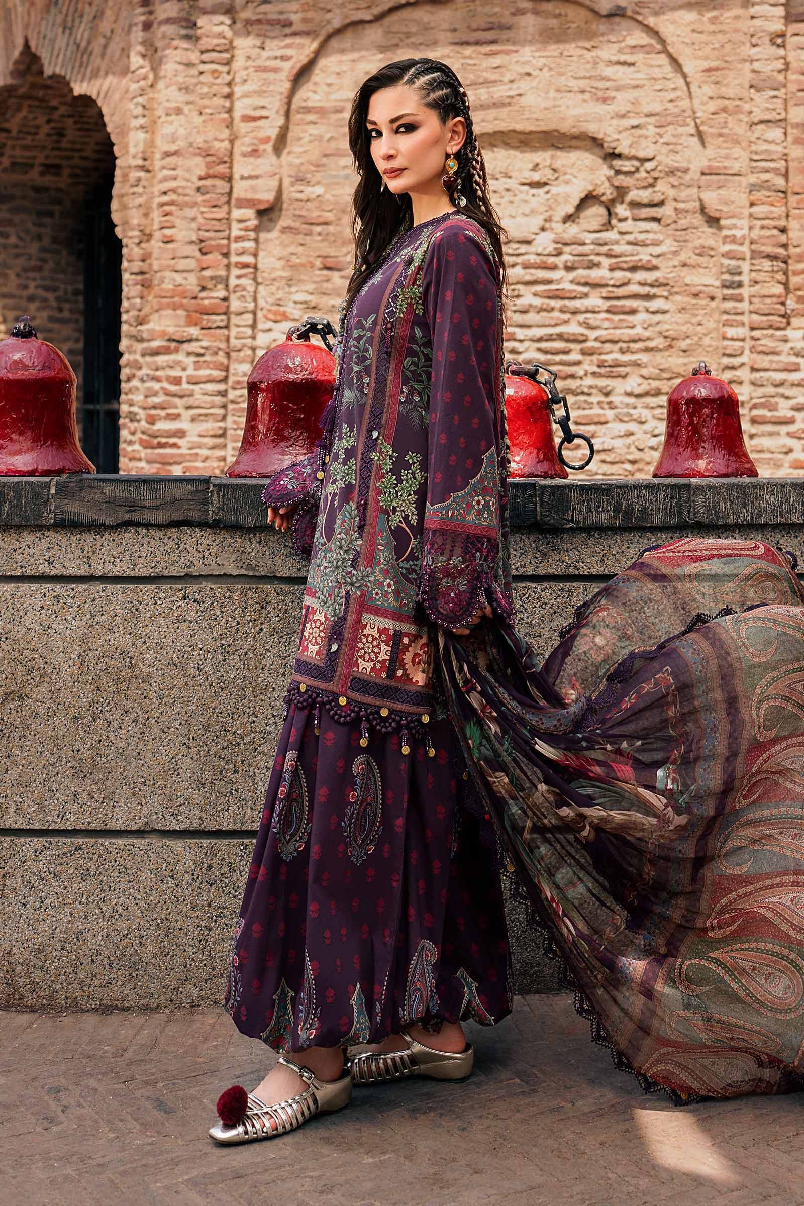 M prints maria b | embroidered cambric suit - purple (mpt-3102-b)– d-2b-c M Prints Maria B | Embroidered Cambric Suit - Purple (MPT-3102-B)– D-2B-C