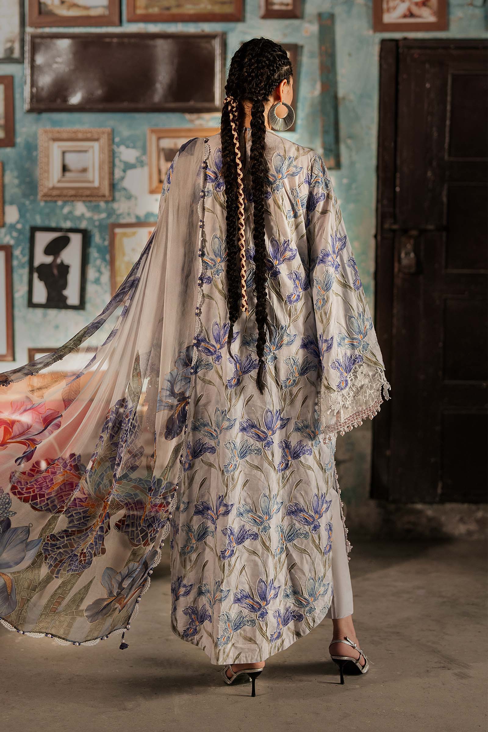 M prints maria b | embroidered cambric suit - lilac (mpt-3104-a)– d-4a-e M Prints Maria B | Embroidered Cambric Suit - Lilac (MPT-3104-A)– D-4A-E
