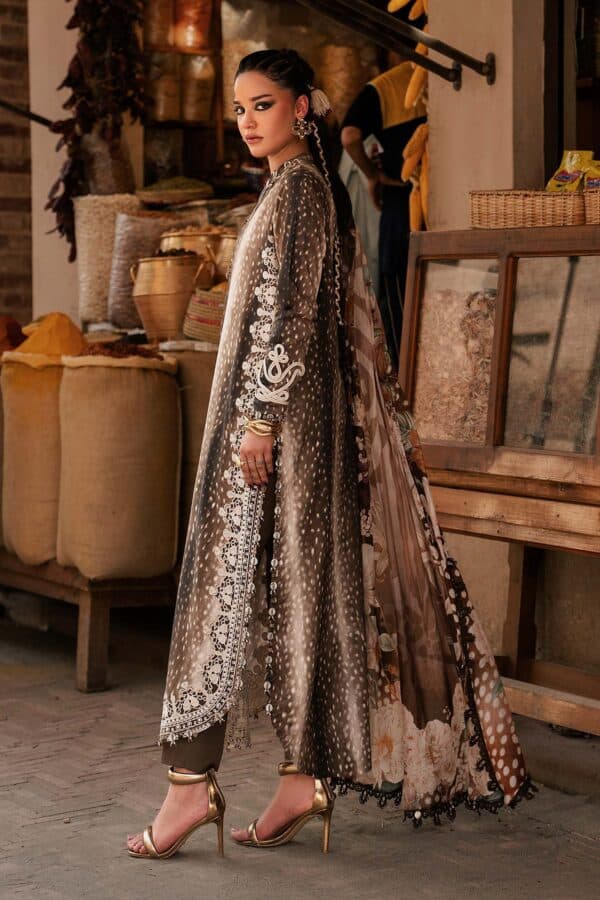 M Prints Maria B | Embroidered Linen Suit - Brown (MPT-3105-B)– D-5B-D