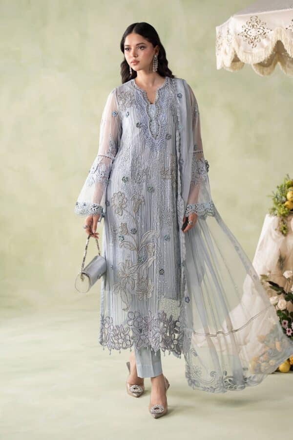 Maria b 3 piece embroidered chiffon suit– d-6-c Maria B 3 Piece Embroidered Chiffon Suit– D-6-C