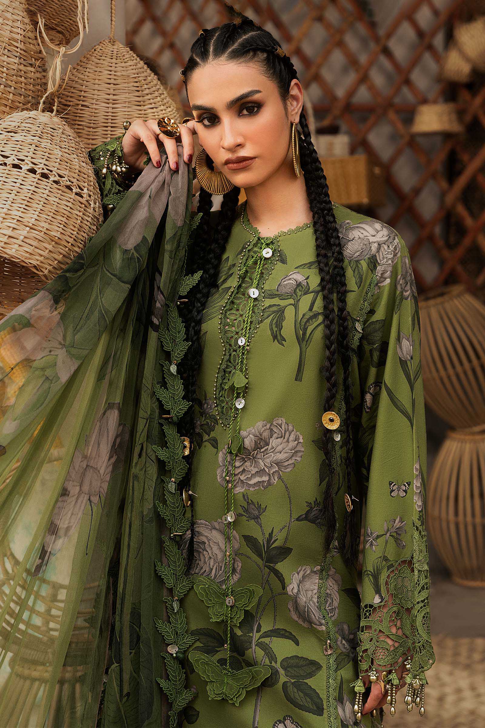 M prints maria b | embroidered cambric suit - green (mpt-3109-b)– d-9b-e M Prints Maria B | Embroidered Cambric Suit - Green (MPT-3109-B)– D-9B-E