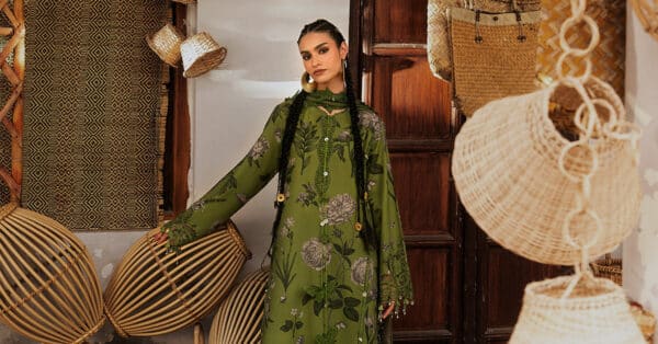 M prints maria b | embroidered cambric suit - green (mpt-3109-b)– d-9b-f M Prints Maria B | Embroidered Cambric Suit - Green (MPT-3109-B)– D-9B-F