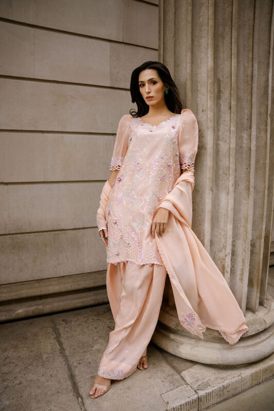 Nimr '26 Sobia Nazir | Rosé