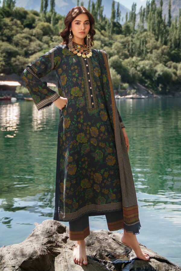 Charizma C-Prints Unstitched Linen Collection CPW6-02 Charizma C-Prints Unstitched Linen Collection CPW6-02