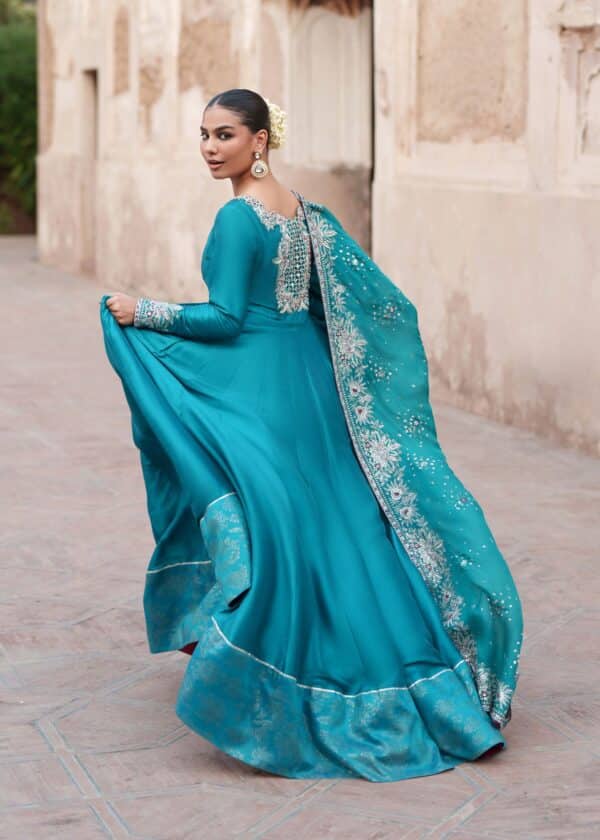 Zeenat formals'26 by sadaf fawad khan zarafshan– detail view 4 Zeenat Formals'26 by Sadaf Fawad Khan Zarafshan– detail view 4