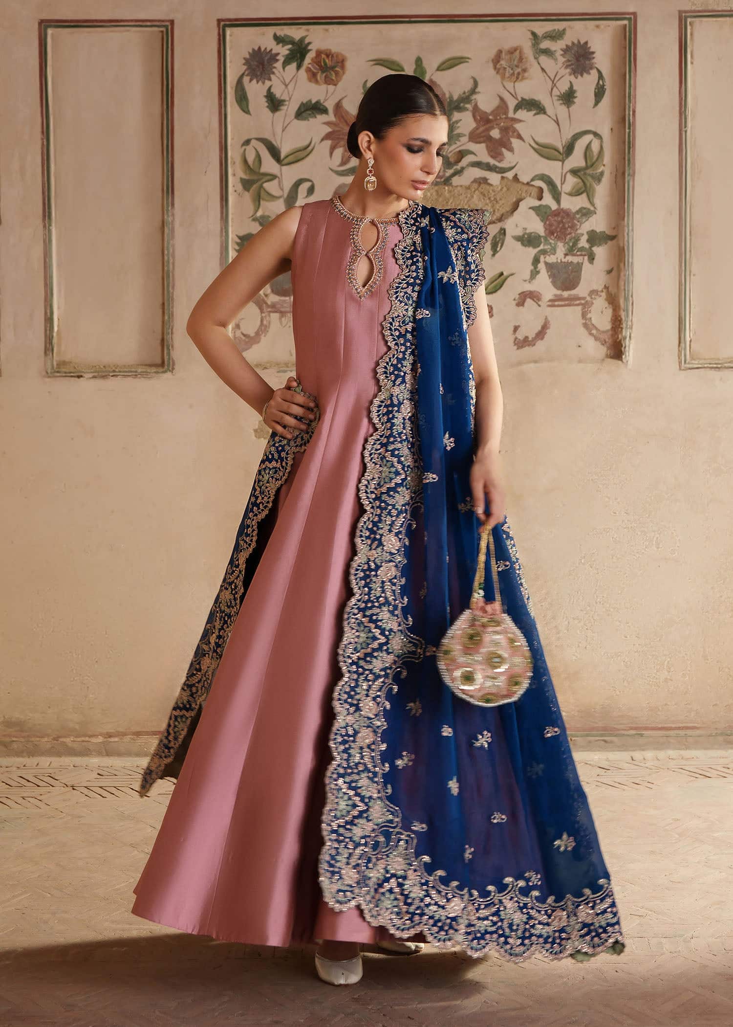 Zeenat formals'26 by sadaf fawad khan mehwar– detail view 5 Zeenat Formals'26 by Sadaf Fawad Khan Mehwar– detail view 5