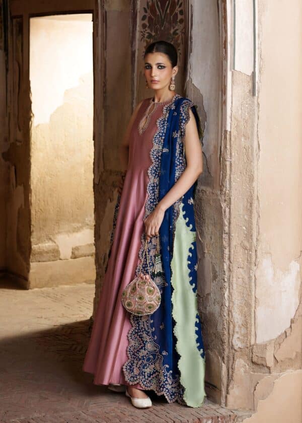 Zeenat Formals'26 by Sadaf Fawad Khan Mehwar– alternate view Zeenat Formals'26 by Sadaf Fawad Khan Mehwar– alternate view