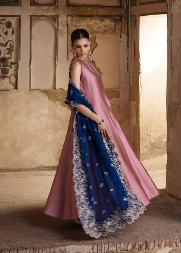 Zeenat formals'26 by sadaf fawad khan mehwar– detail view 7 Zeenat Formals'26 by Sadaf Fawad Khan Mehwar– detail view 7