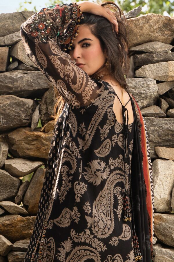 Charizma vasal winter v2 2026 3-pc unstitched embroidered chiffon collection vslw6-15– detail view 3 Charizma Vasal Winter V2 2026 3-PC Unstitched Embroidered Chiffon Collection VSLW6-15– detail view 3