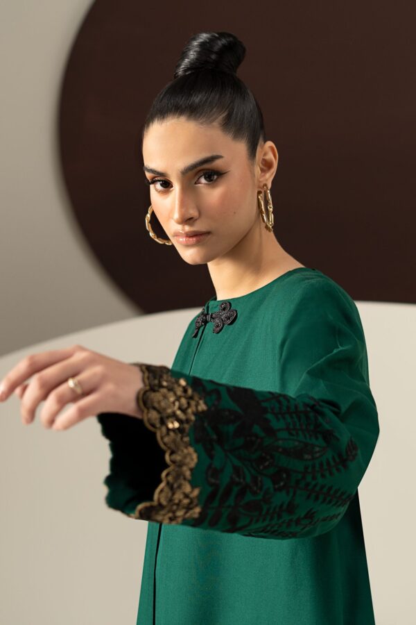 Dw-w26-66-green-e Maria B Luxury Pret 2026– DW-W26-66-Green-E