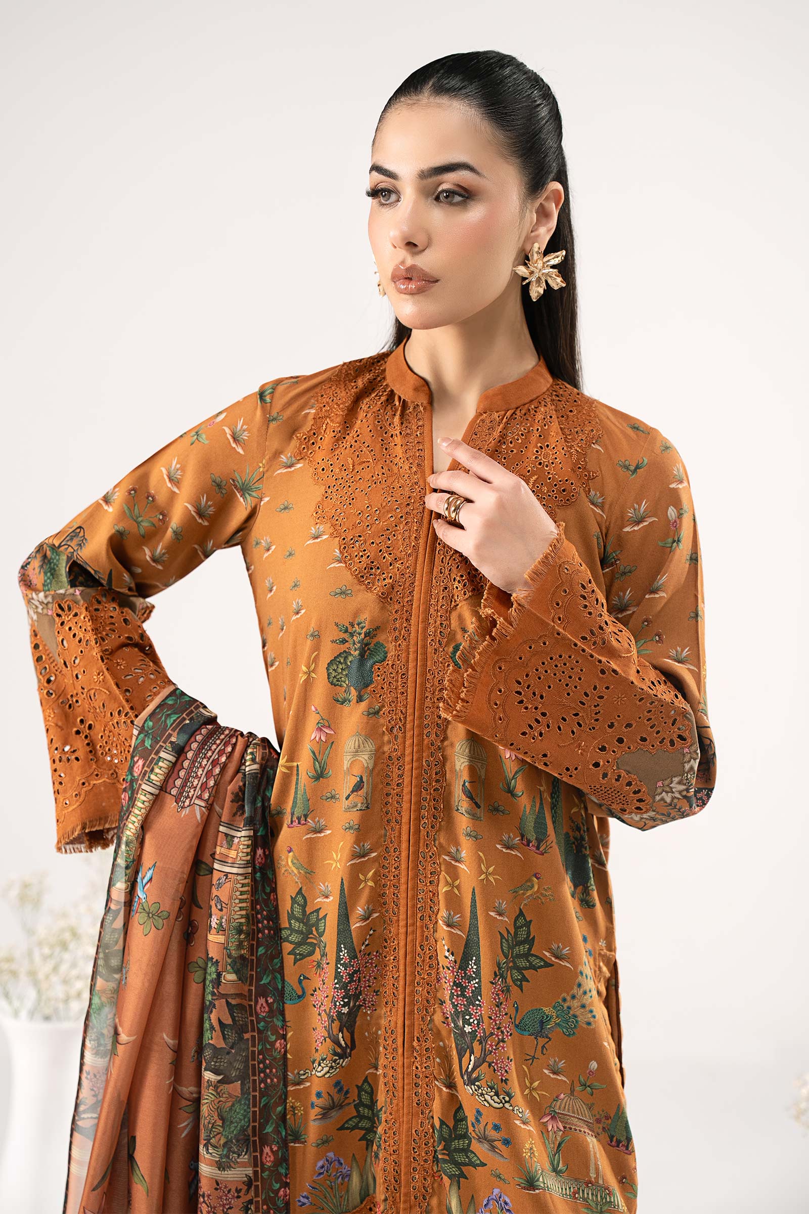 Dww2559mustardcloseup_e Maria B Luxury Pret 2026– DWW2559MustardCloseup E
