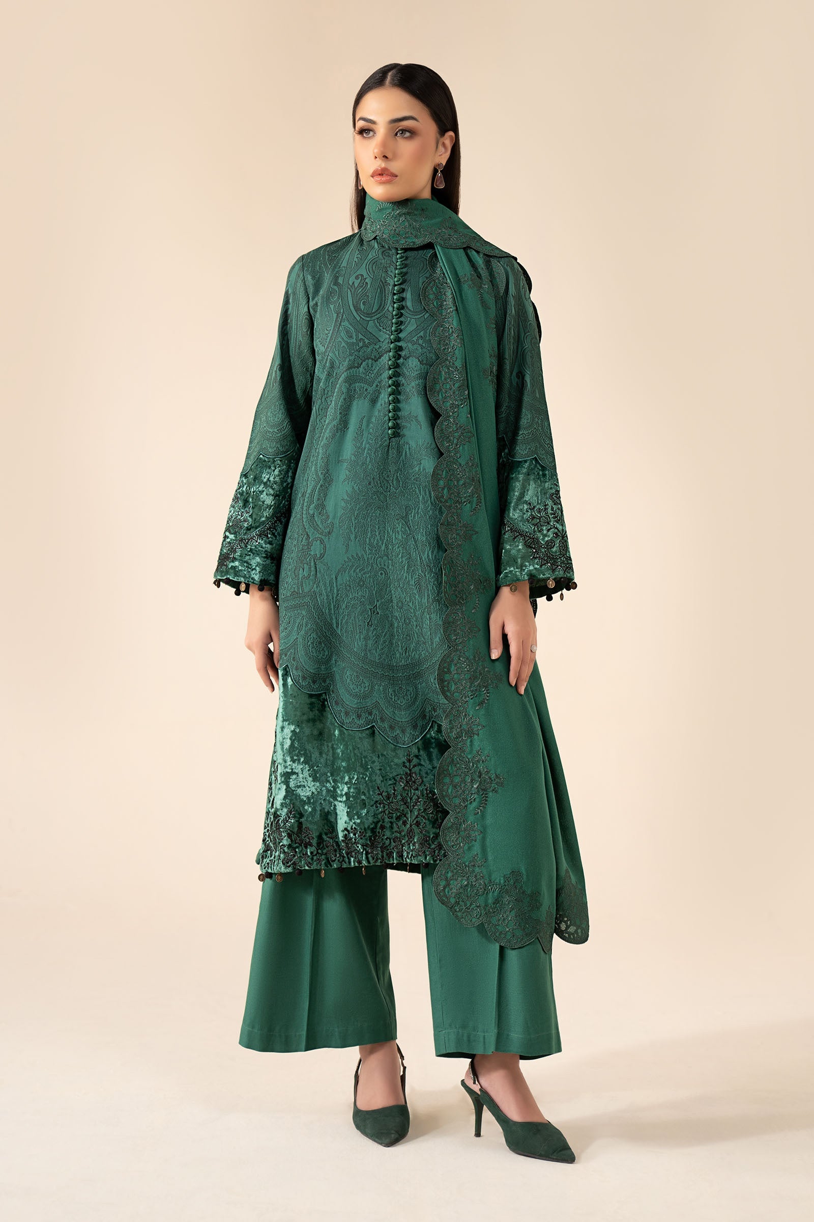 Maria b luxury pret 2026– dww2575front b Maria B Luxury Pret 2026– DWW2575Front B
