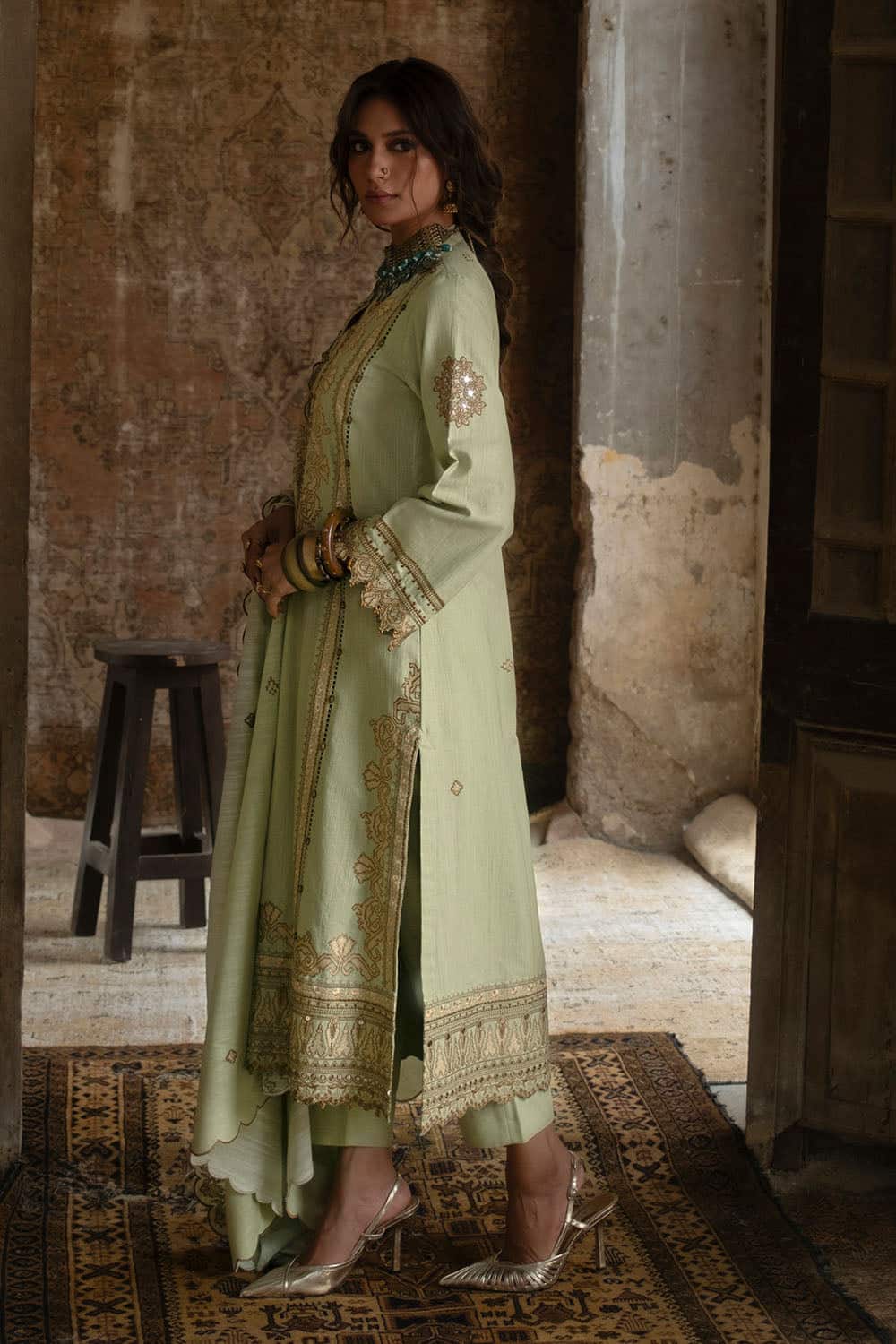 Embroidered-khaddar-dupatta-embroidered-khaddar-shirt-dyed-trouser-gulahmed-k-62056-side Gul Ahmed Winter 2026 - 3 Piece Embroidered Khaddar Suit with Embroidered Khaddar Dupatta–