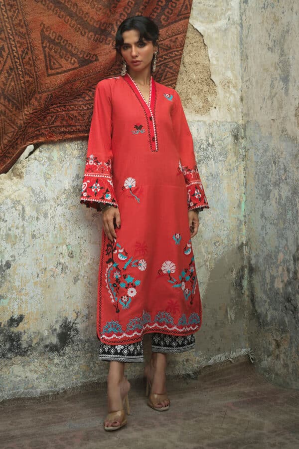 Embroidered-khaddar-shirt-embroidered-trouser-gulahmed-tk-52010-front Gul Ahmed Winter 2026 - 2 Piece Embroidered Khaddar Suit– Embroidered-Khaddar-Shirt-Embroidered-Trouser