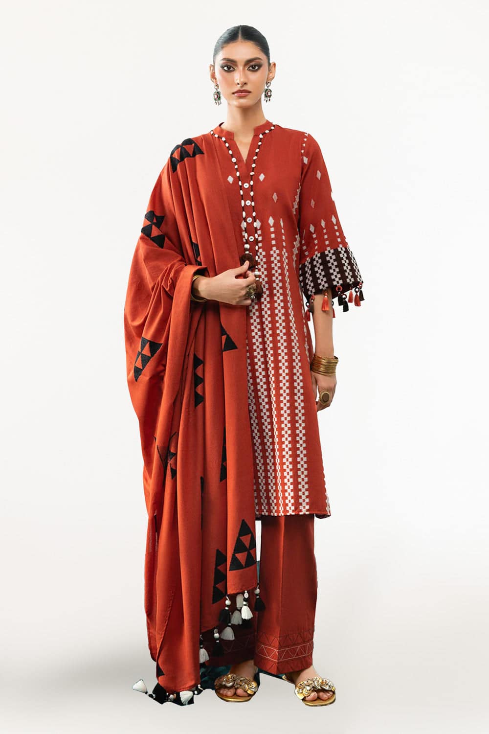 Gul ahmed winter 2026 - 3 piece jacquard suit with dupatta Gul Ahmed Winter 2026 - 3 Piece Jacquard Suit with Dupatta