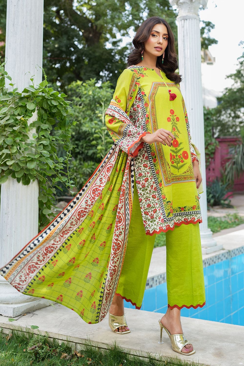Khaddar-dupatta-khaddar-shirt-dyed-trouser-gulahmed-sd-52243-front-1 Gul Ahmed Winter 2026 - 3 Piece Printed Khaddar Suit
