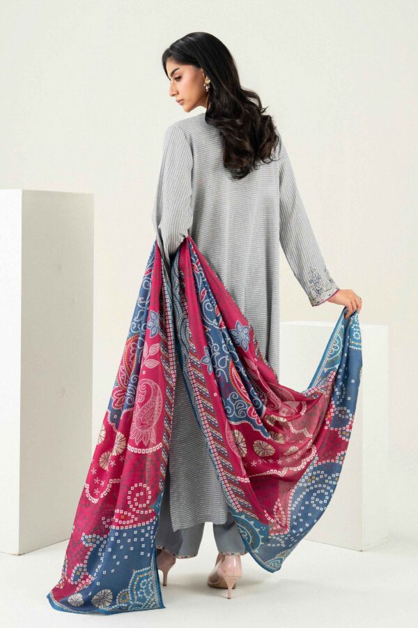 Nishat linen winter collection 2026 | 3 piece - printed embroidered suit - pfe26-46 Nishat Linen Winter Collection 2026 | 3 Piece - Printed Embroidered Suit - PFE26-46 - Image 3