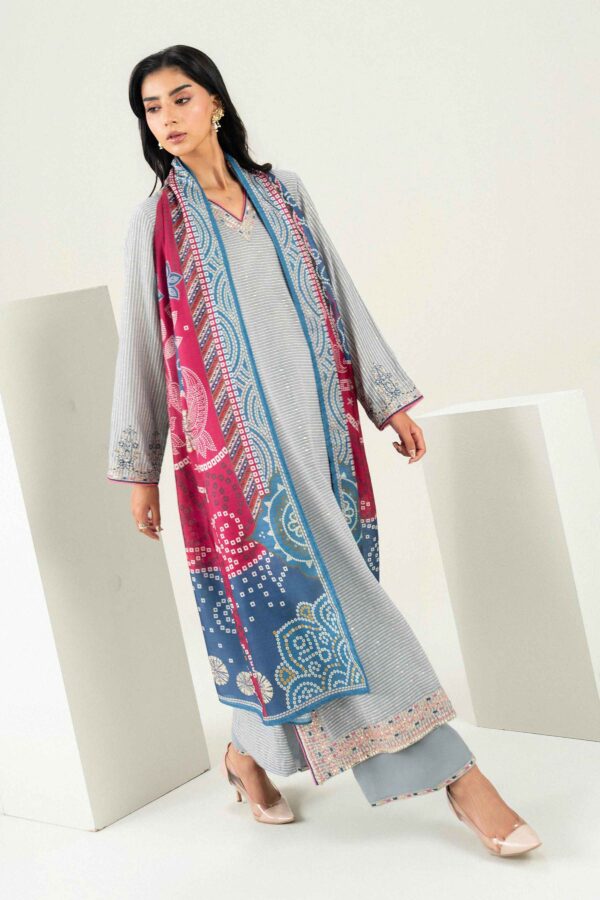 Nishat linen winter collection 2026 | 3 piece - printed embroidered suit - pfe26-46 Nishat Linen Winter Collection 2026 | 3 Piece - Printed Embroidered Suit - PFE26-46 - Image 4