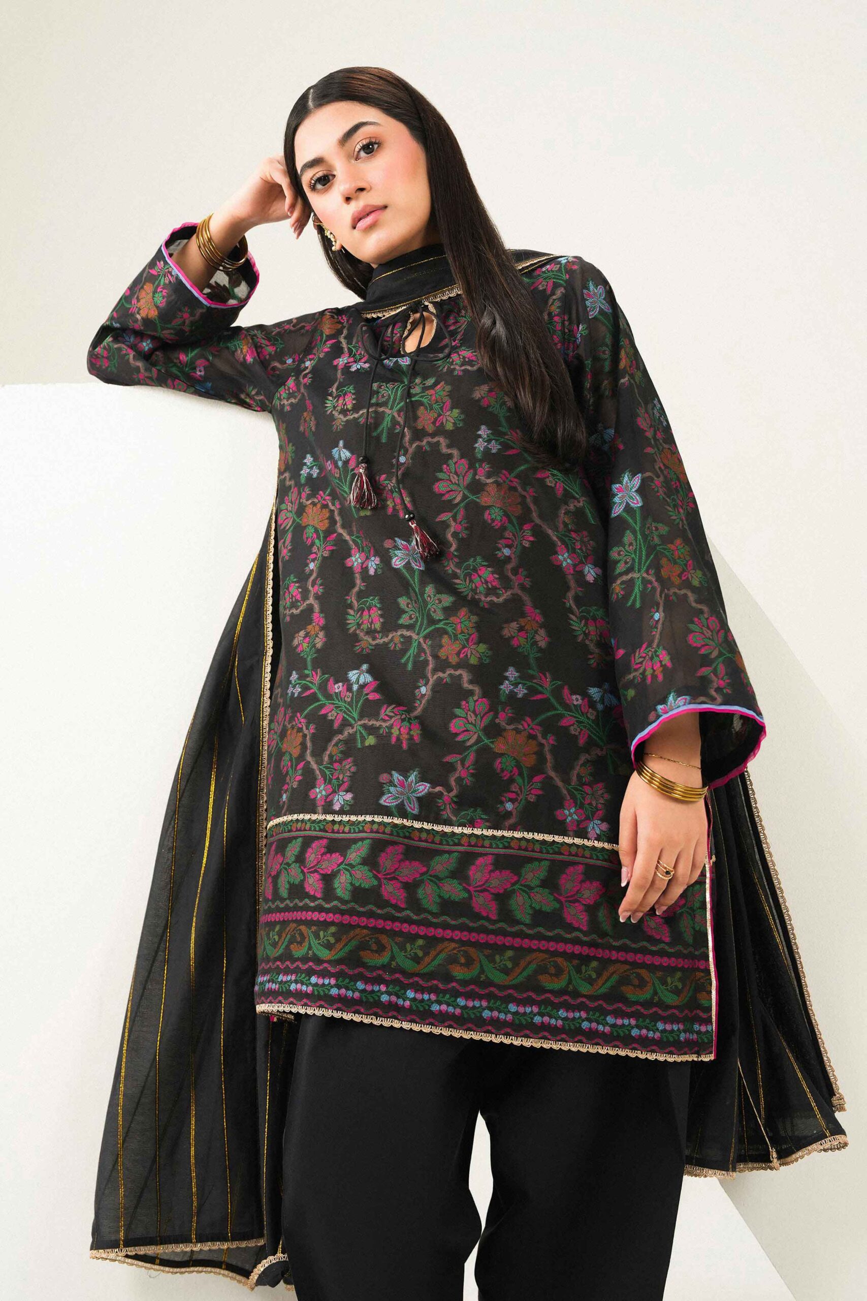 Nishat linen winter collection 2026 | 3 piece - embroidered suit - pfe26-53 Nishat Linen Winter Collection 2026 | 3 Piece - Embroidered Suit - PFE26-53 - Image 5