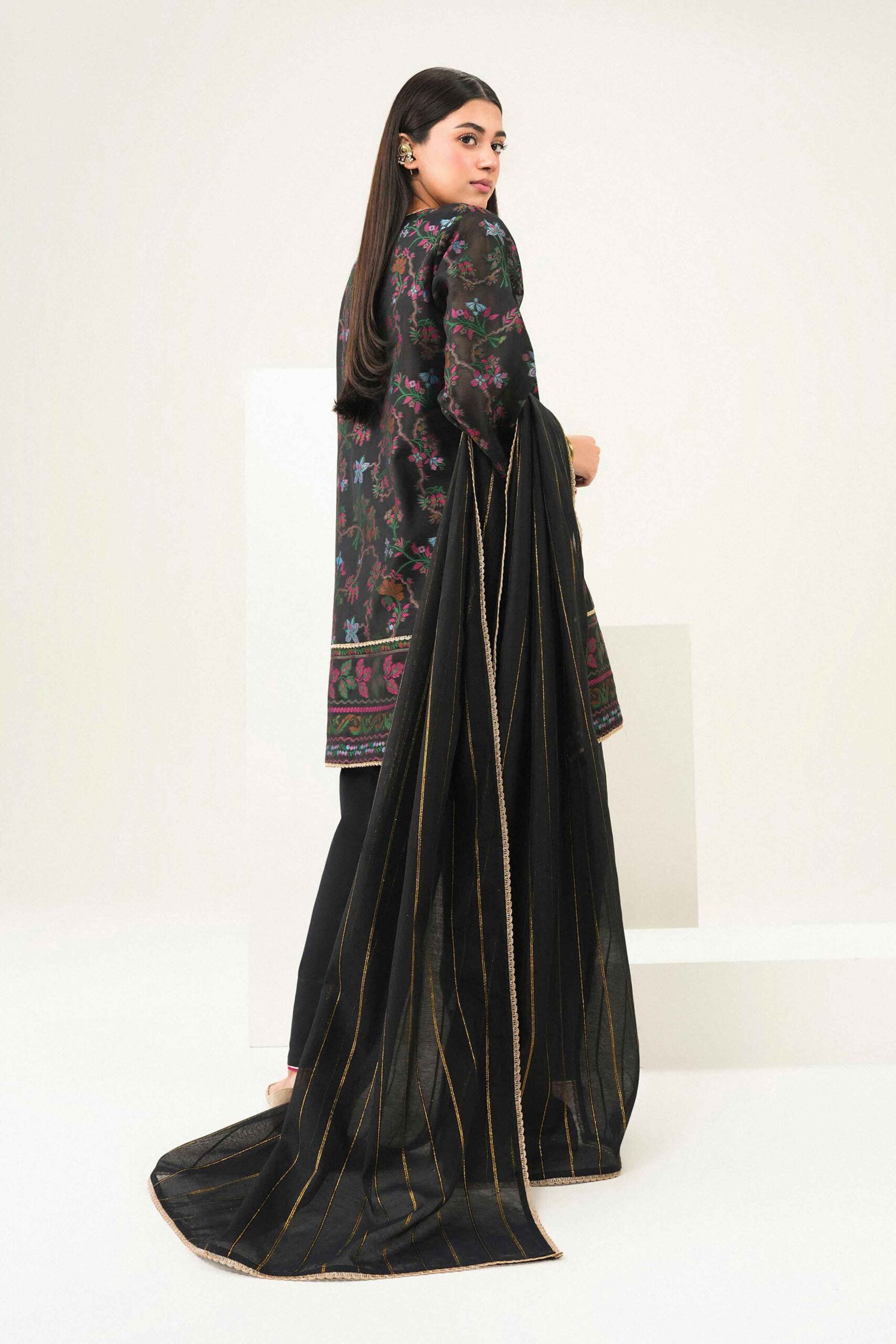 Nishat linen winter collection 2026 | 3 piece - embroidered suit - pfe26-53 Nishat Linen Winter Collection 2026 | 3 Piece - Embroidered Suit - PFE26-53 - Image 3