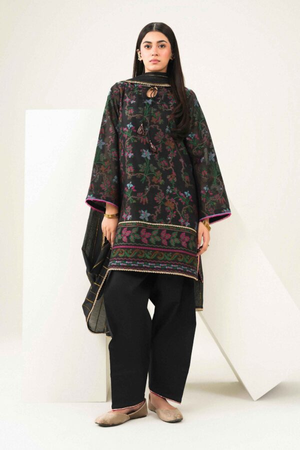 Nishat linen winter collection 2026 | 3 piece - embroidered suit - pfe26-53 Nishat Linen Winter Collection 2026 | 3 Piece - Embroidered Suit - PFE26-53 - Image 4