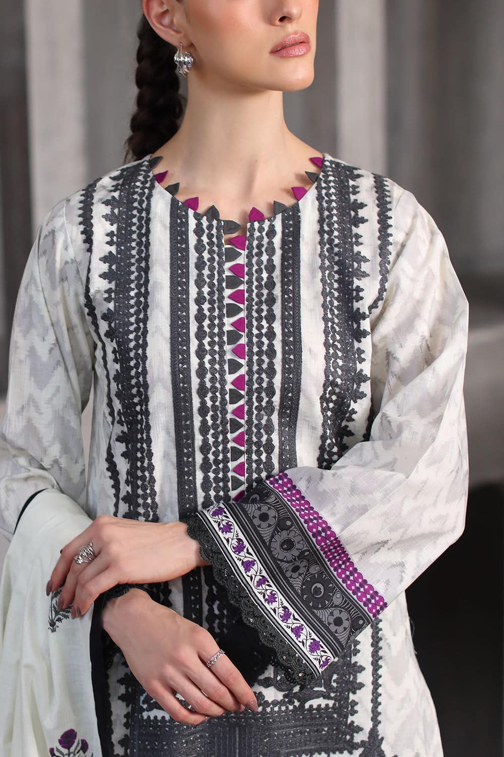Gul ahmed winter 2026 - 3 piece embroidered printed khaddar suit with printed khaddar dupatta– printe Gul Ahmed Winter 2026 - 3 Piece Embroidered Printed Khaddar Suit with Printed Khaddar Dupatta– PRINTE