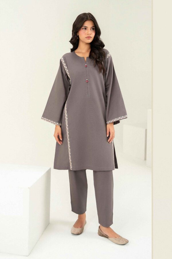 Nishat linen winter collection 2026 | 2 piece - embroidered suit - pw25-242 Nishat Linen Winter Collection 2026 | 2 Piece - Embroidered Suit - PW25-242 - Image 4