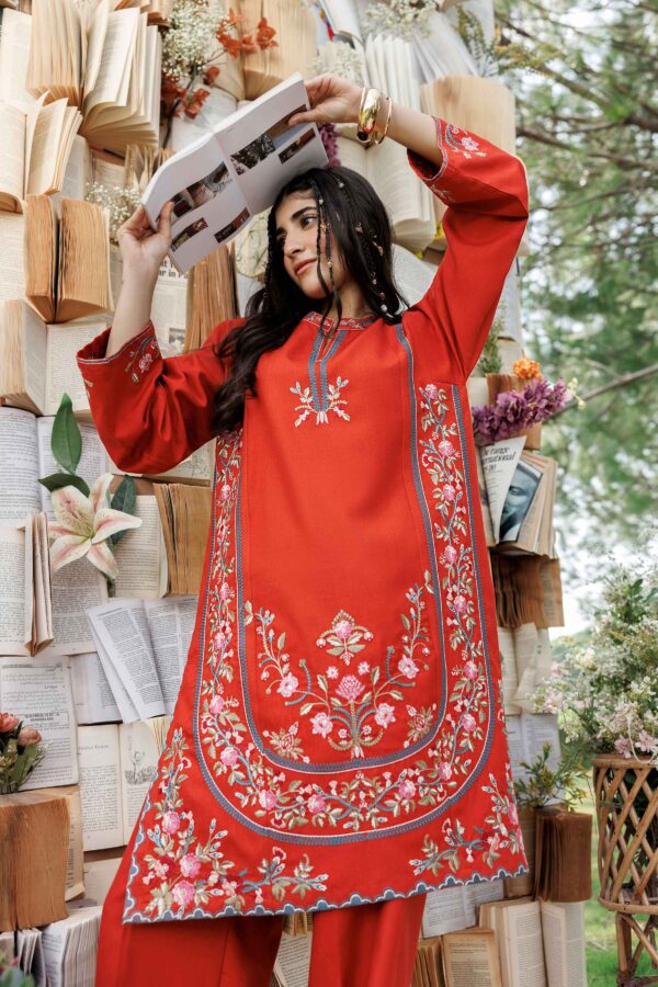 Nishat linen winter collection 2026 | 2 piece - embroidered suit - pw25-322 Nishat Linen Winter Collection 2026 | 2 Piece - Embroidered Suit - PW25-322 - Image 5