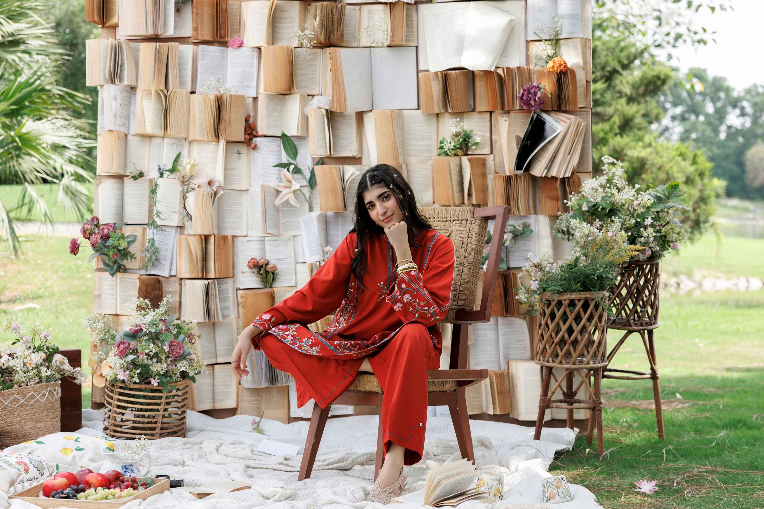 Nishat linen winter collection 2026 | 2 piece - embroidered suit - pw25-322 Nishat Linen Winter Collection 2026 | 2 Piece - Embroidered Suit - PW25-322 - Image 7