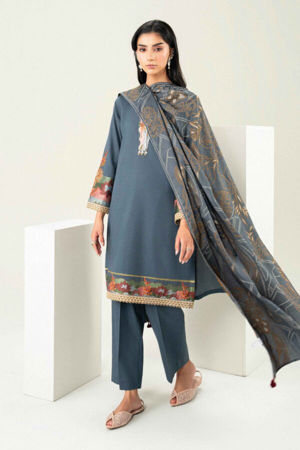 Nishat Linen Winter Collection 2026 | 3 Piece - Embroidered Suit - PW25-462