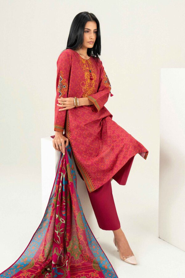 Nishat linen winter collection 2026 | 3 piece - printed embroidered suit - pw25-463 Nishat Linen Winter Collection 2026 | 3 Piece - Printed Embroidered Suit - PW25-463 - Image 4
