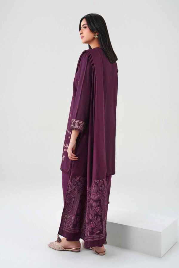 Nishat linen winter collection 2026 | 3 piece - embroidered suit - pw25-469 Nishat Linen Winter Collection 2026 | 3 Piece - Embroidered Suit - PW25-469 - Image 3