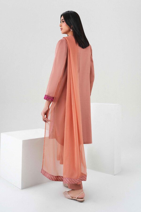 Nishat linen winter collection 2026 | 3 piece - embroidered suit - pw25-529 Nishat Linen Winter Collection 2026 | 3 Piece - Embroidered Suit - PW25-529 - Image 3