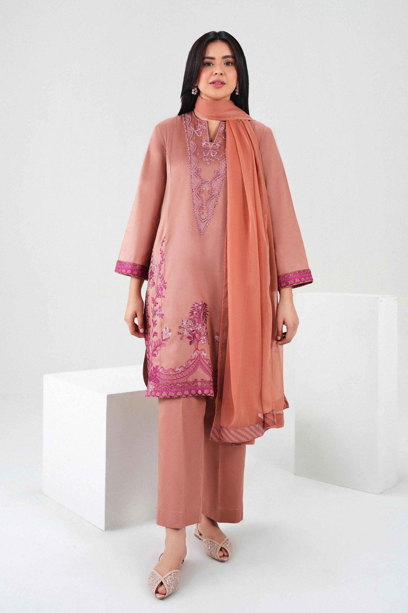 Nishat linen winter collection 2026 | 3 piece - embroidered suit - pw25-529 Nishat Linen Winter Collection 2026 | 3 Piece - Embroidered Suit - PW25-529
