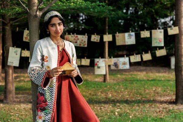 Nishat linen winter collection 2026 | printed jacket - pw25-556 Nishat Linen Winter Collection 2026 | Printed Jacket - PW25-556 - Image 6