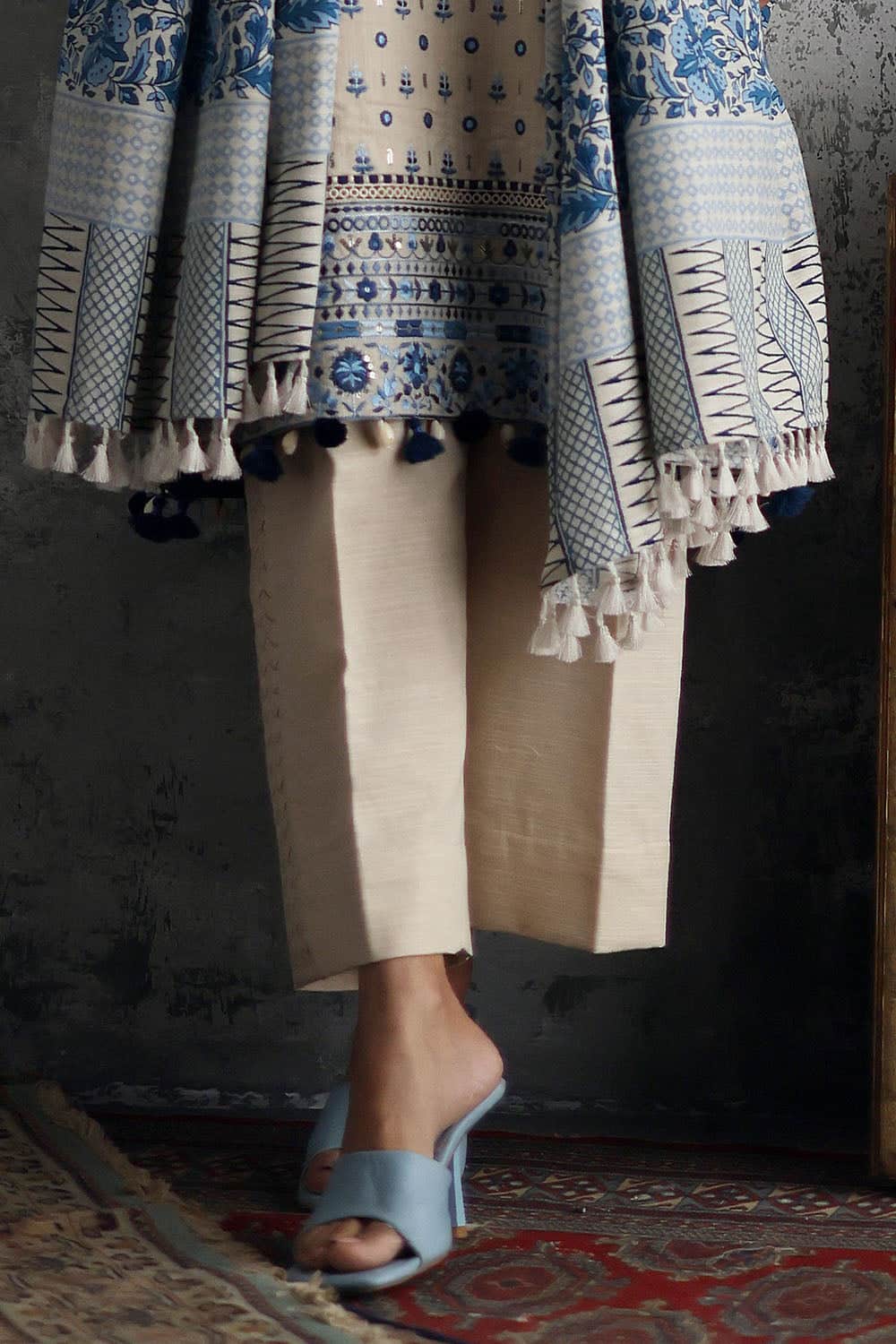 Gul ahmed winter 2026 - 3 piece embroidered khaddar suit with printed khaddar dupatta– Gul Ahmed Winter 2026 - 3 Piece Embroidered Khaddar Suit with Printed Khaddar Dupatta–
