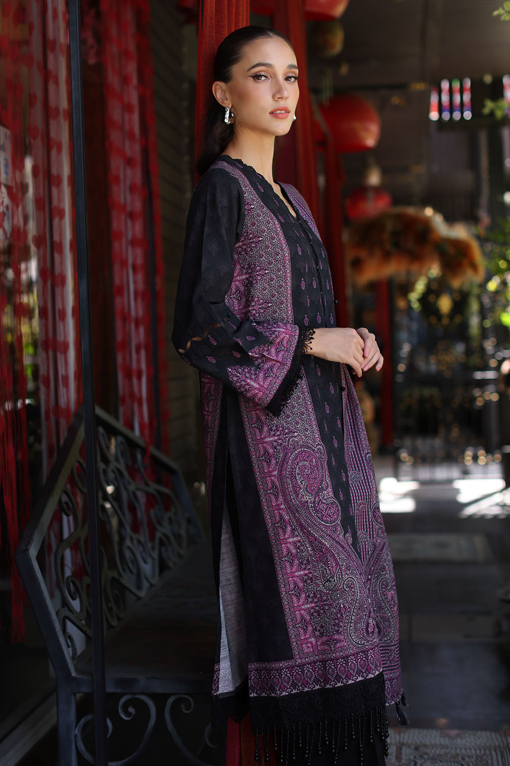 Printed-khaddar-dupatta-printed-khaddar-shirt-dyed-trouser-gulahmed-k-62014-side Gul Ahmed Winter 2026 3 Piece Printed Khaddar Suit with Printed Khaddar Dupatta– Printed-Khaddar-Dupatta-Printed-Khaddar-Shir