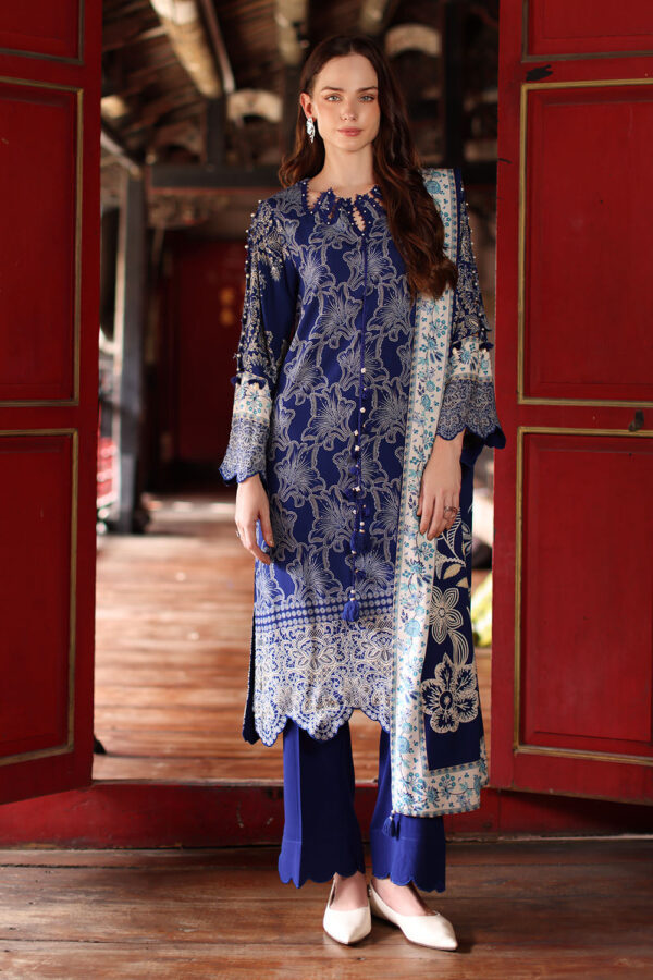 Printed-linen-dupatta-printed-linen-shirt-dyed-linen-trouser-gulahmed-lt-62023-front Gul Ahmed Winter 2026 3 Piece Printed Linen Suit with Printed Linen Dupatta– Printed-Linen-Dupatta-Printed-Linen-Shirt-Dye
