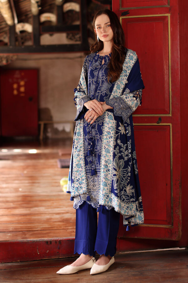 Printed-Linen-Dupatta-Printed-Linen-Shirt-Dyed-Linen-Trouser-Gulahmed-LT-62023-Side Gul Ahmed Winter 2026 3 Piece Printed Linen Suit with Printed Linen Dupatta