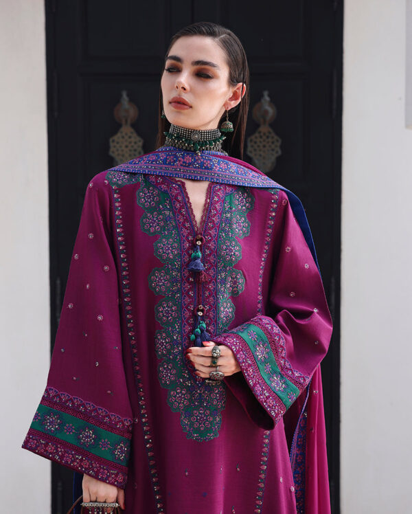 Reinarouge_2 Mushq Nuvera Silk Reina Rouge– ReinaRouge 2