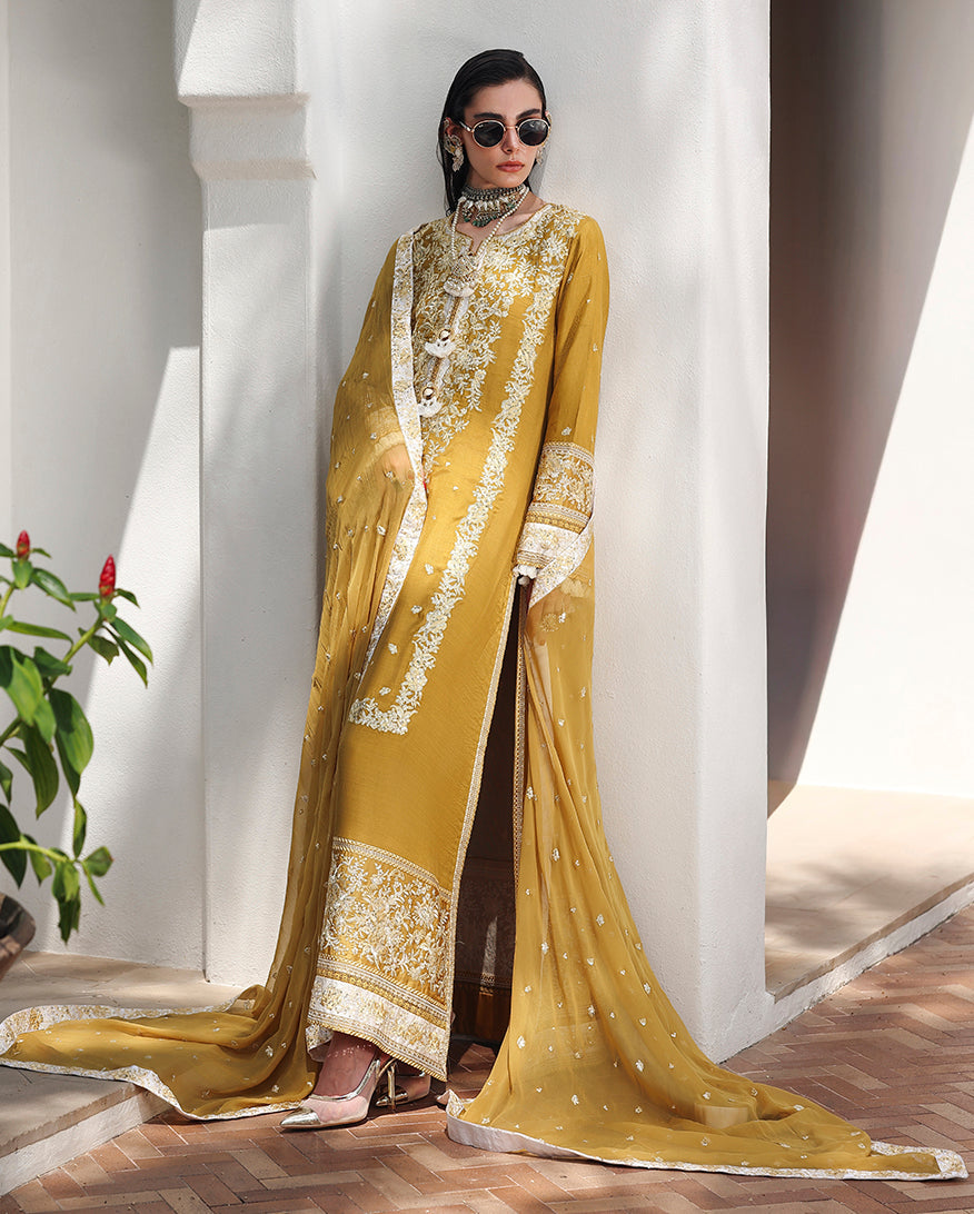 Rosaliecrown_5 Mushq Nuvera Silk Rosalie Crown– RosalieCrown 5