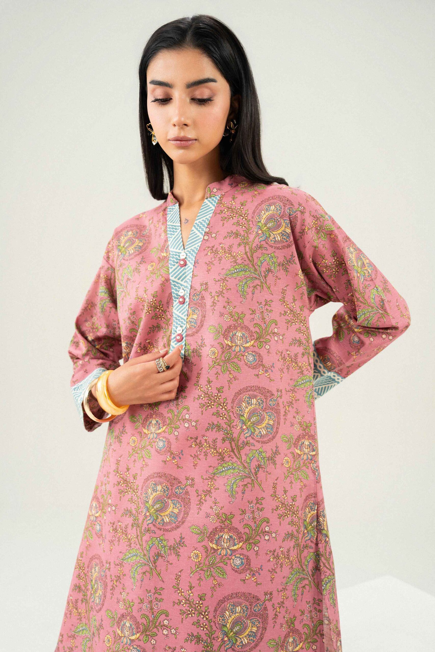 Nishat linen winter collection 2026 | printed shirt - st1s-pret26wv1-3 Nishat Linen Winter Collection 2026 | Printed Shirt - ST1S-PRET26WV1-3 - Image 6