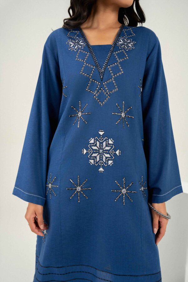 Nishat linen winter collection 2026 | 2 piece - embroidered suit - st2ste-pret26wv1-2 Nishat Linen Winter Collection 2026 | 2 Piece - Embroidered Suit - ST2STE-PRET26WV1-2 - Image 5